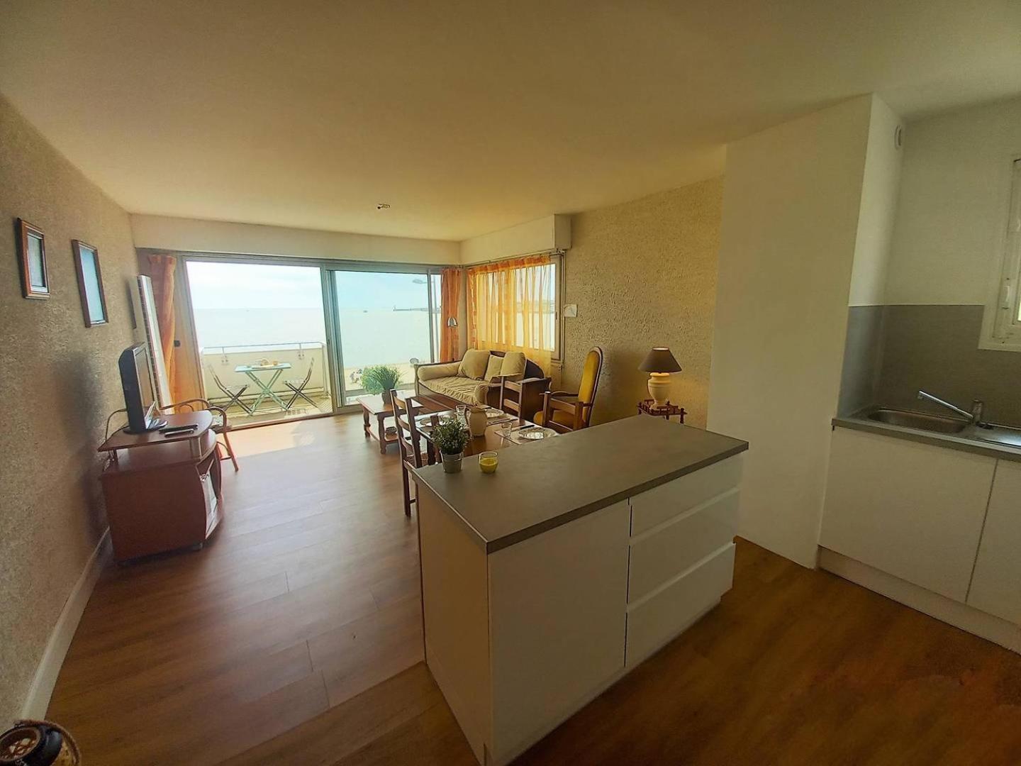 Royan - Vue Mer Pour Cet Appartement Face A La Plage - Grande Conche Zewnętrze zdjęcie